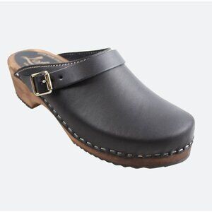 Lotta from Stolkholm Black Clogs